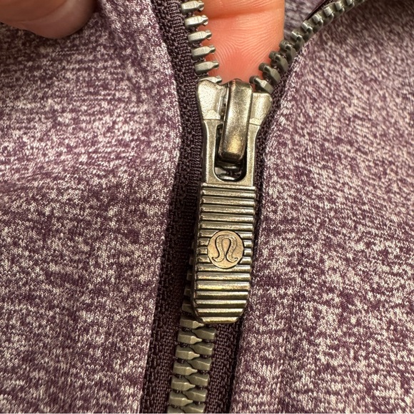 Lululemon Stride Jacket II Luon Hooded Size 4 Heathered Cherry Athleisure Yoga - Picture 10 of 16